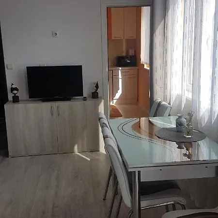 Ул. Фьодор Успенски Д. 6 Apartament