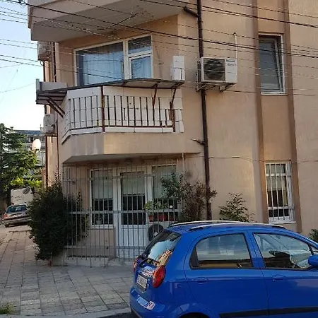 Ул. Фьодор Успенски Д. 6 Apartament Warna